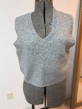 J. Crew Heather Gray V-Neck Sleeveless Sweater Vest